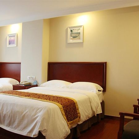 Greentree Inn Jiangsu Wuxi Hubin Business Street Business Hotel Экстерьер фото