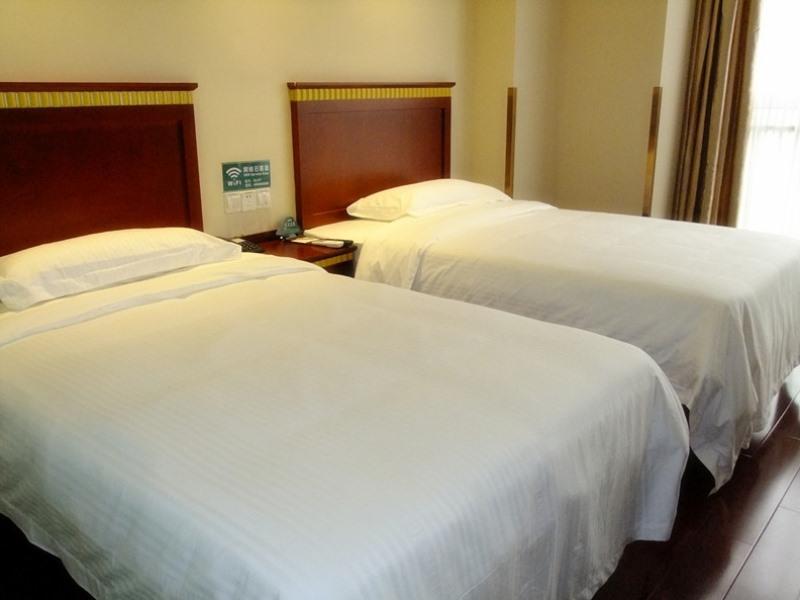 Greentree Inn Jiangsu Wuxi Hubin Business Street Business Hotel Экстерьер фото