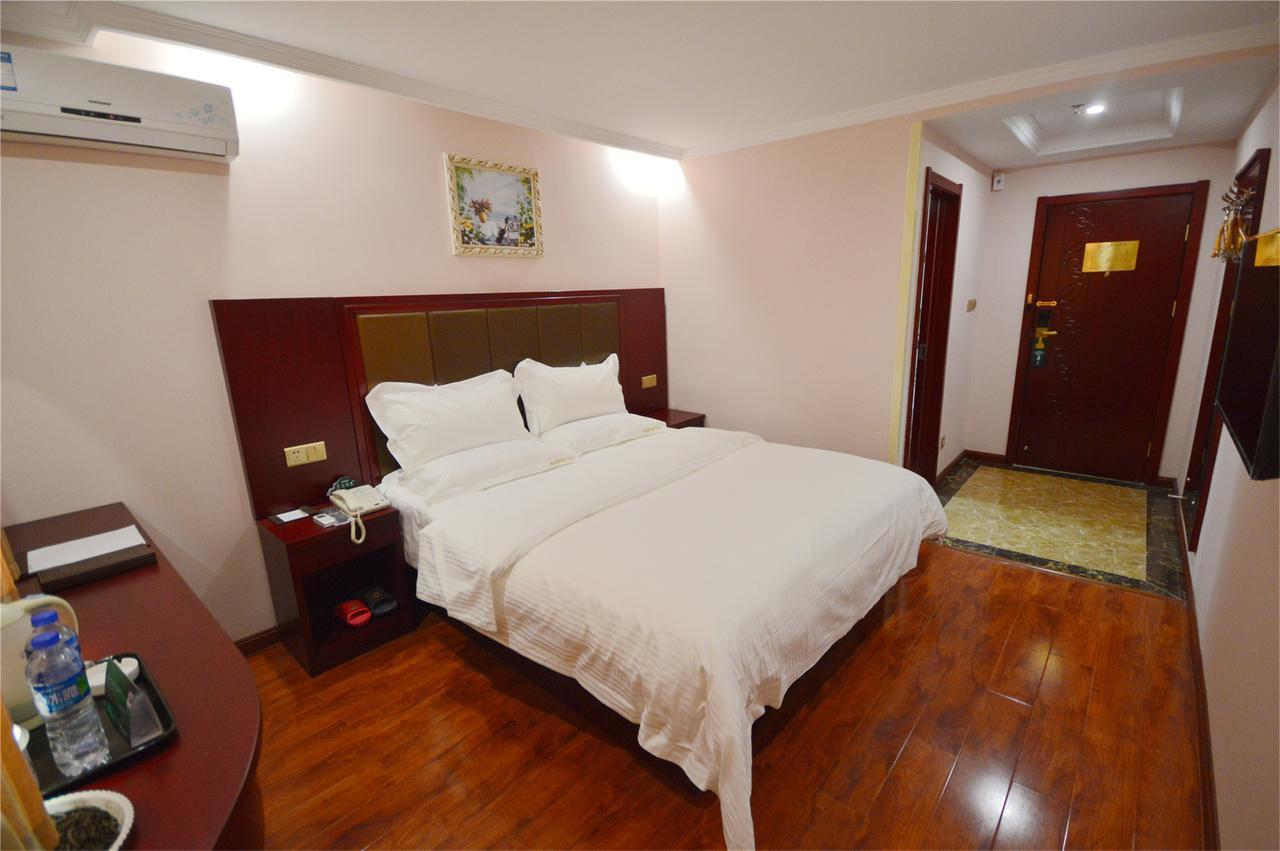 Greentree Inn Jiangsu Wuxi Hubin Business Street Business Hotel Экстерьер фото