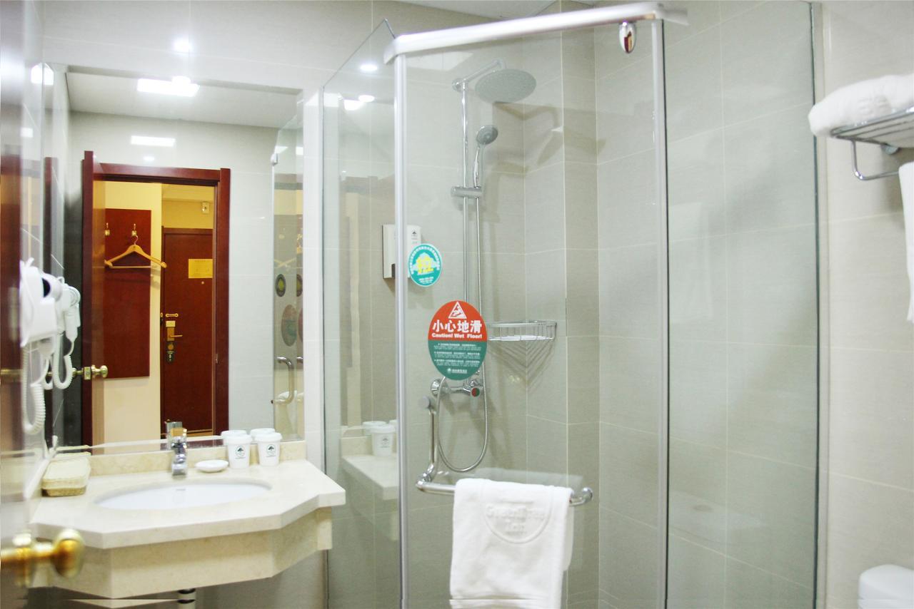 Greentree Inn Jiangsu Wuxi Hubin Business Street Business Hotel Экстерьер фото