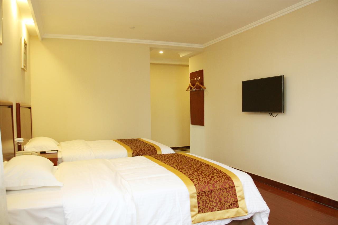 Greentree Inn Jiangsu Wuxi Hubin Business Street Business Hotel Экстерьер фото